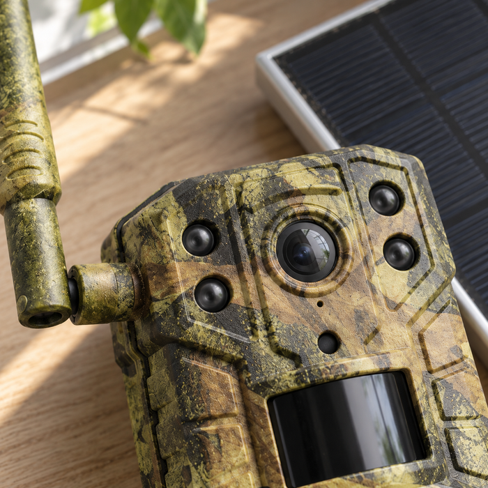 4G-Wildkamera mit separatem Solarpanel – Full HD und 20 MP